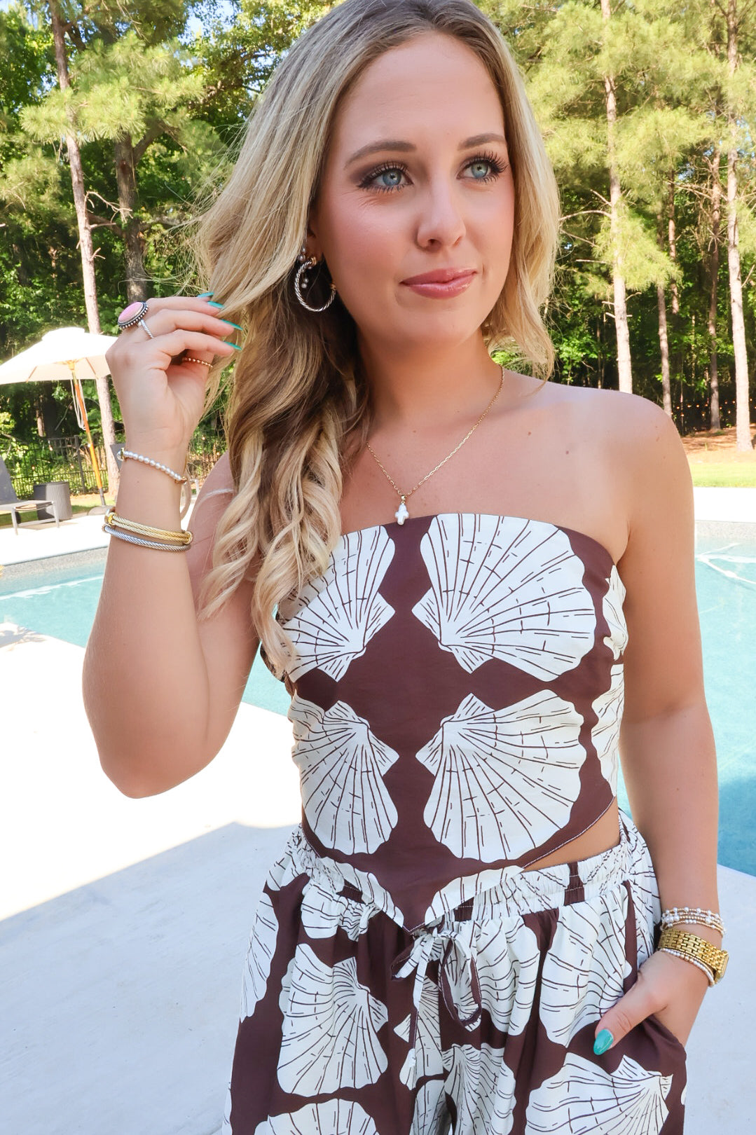 Seashell Scarf Top in Brown