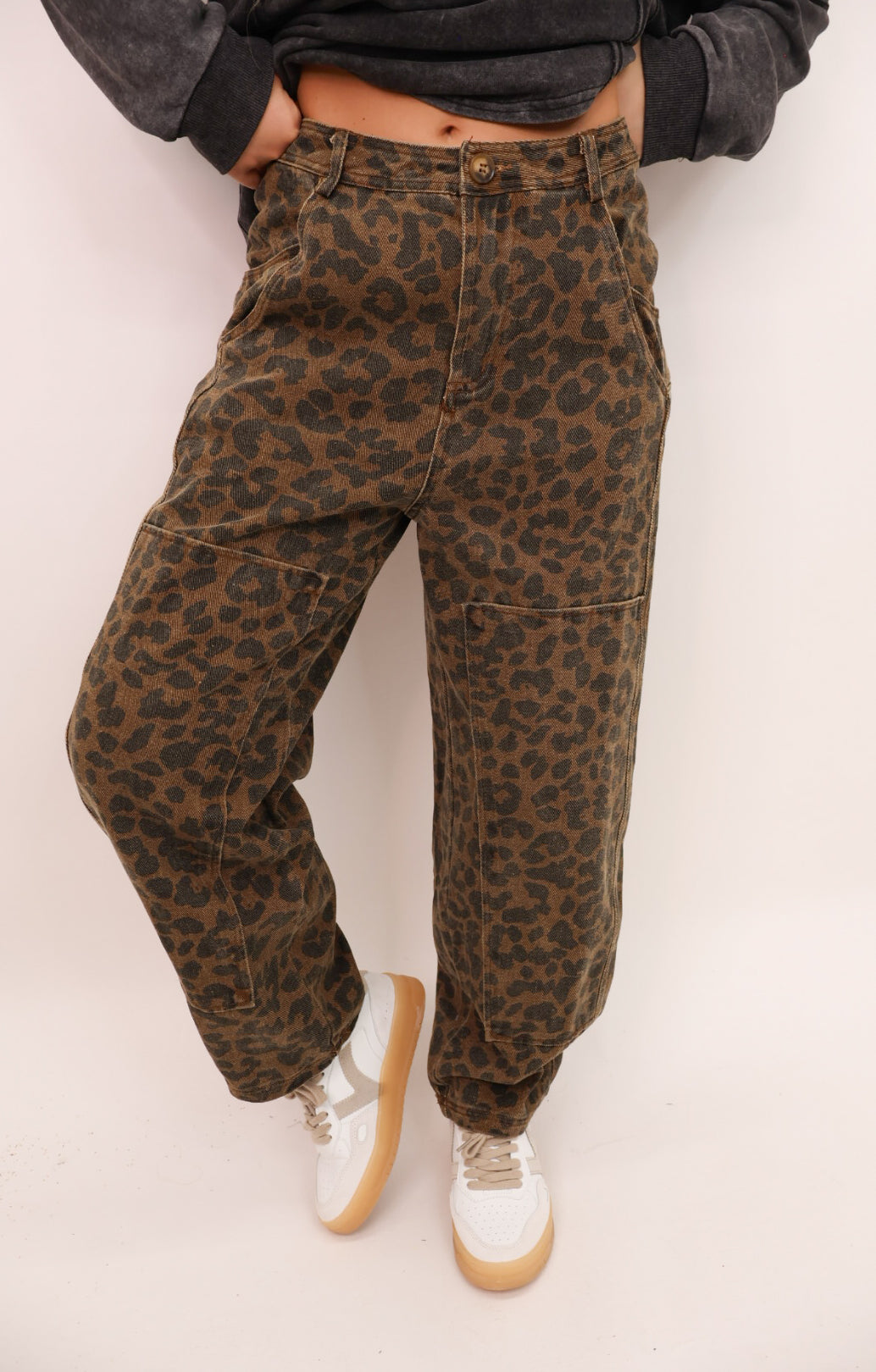 Leopard Barrel Jeans