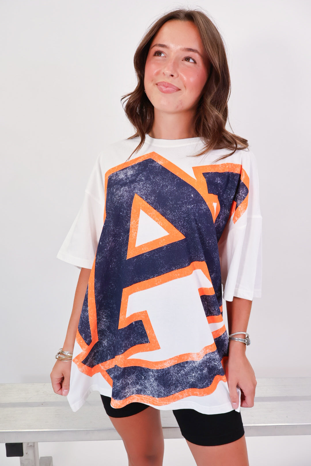 White Auburn Tigers oversized tee with distressed AU logo graphic — view 3