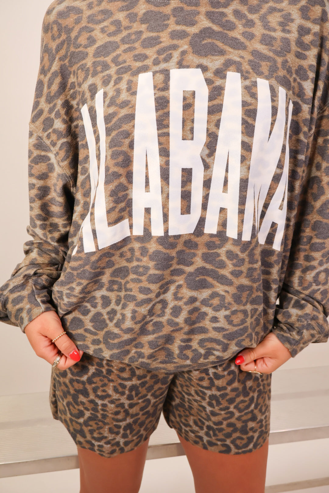 Leopard print Alabama pullover and shorts set — view 5