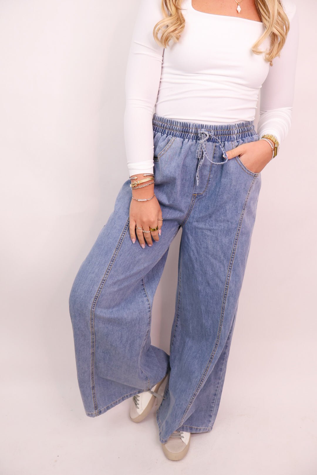 Wide Leg Washed Denim Jeans