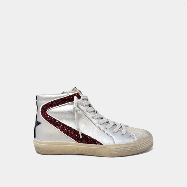 1E566074-C8DD-4038-AB3A-