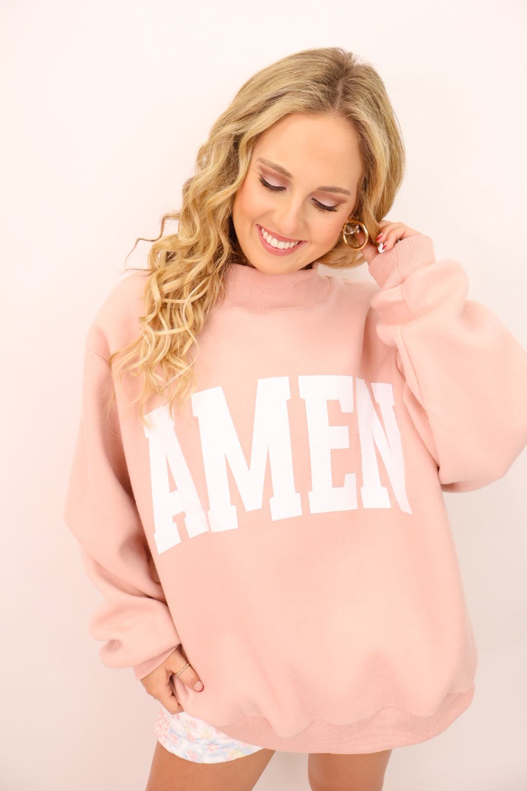 Amen WWJD Reversible Mock Neck Pullover – Blush – Moda Boutique