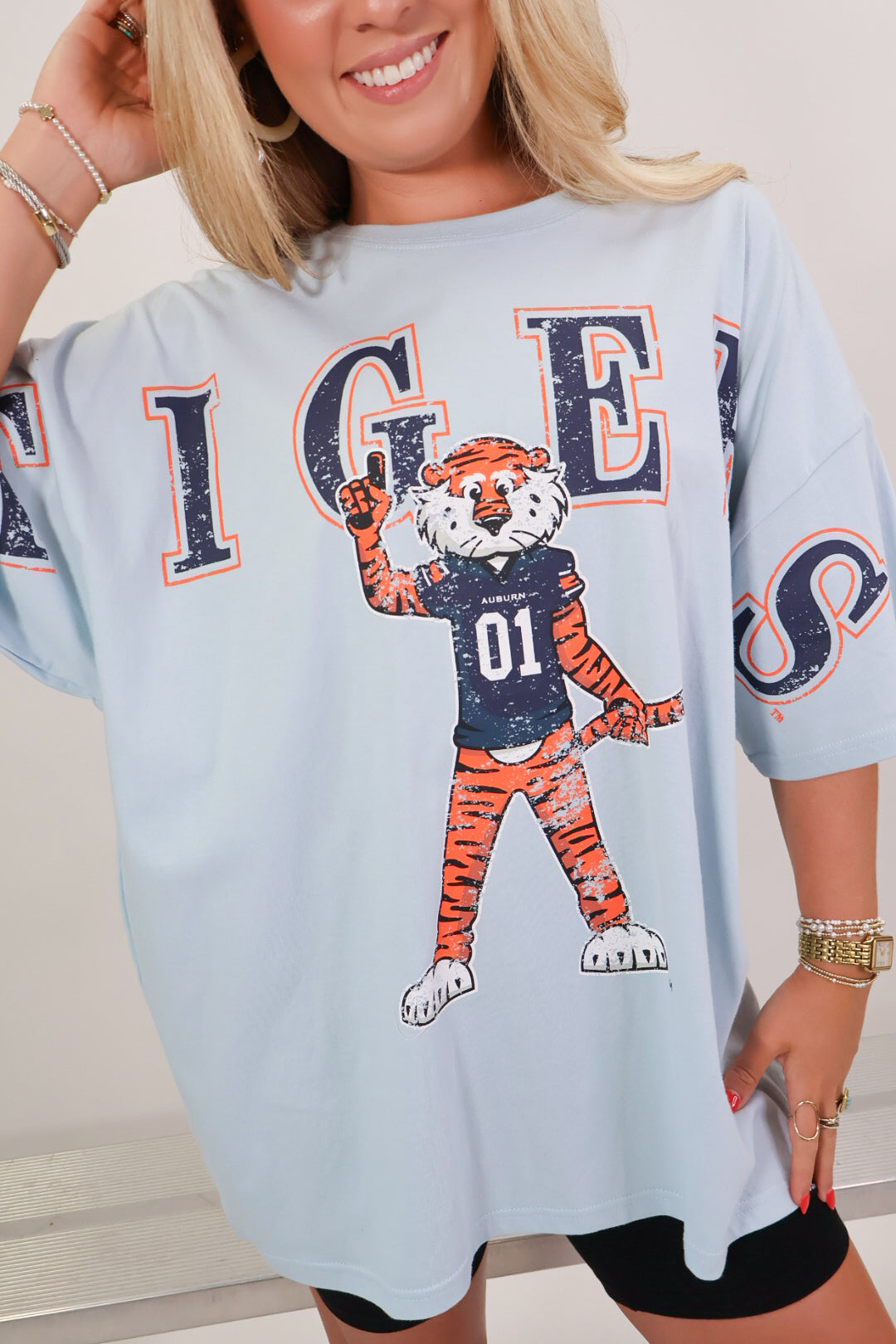Baby blue Auburn Tigers oversized tee with retro Aubie graphic — view 4