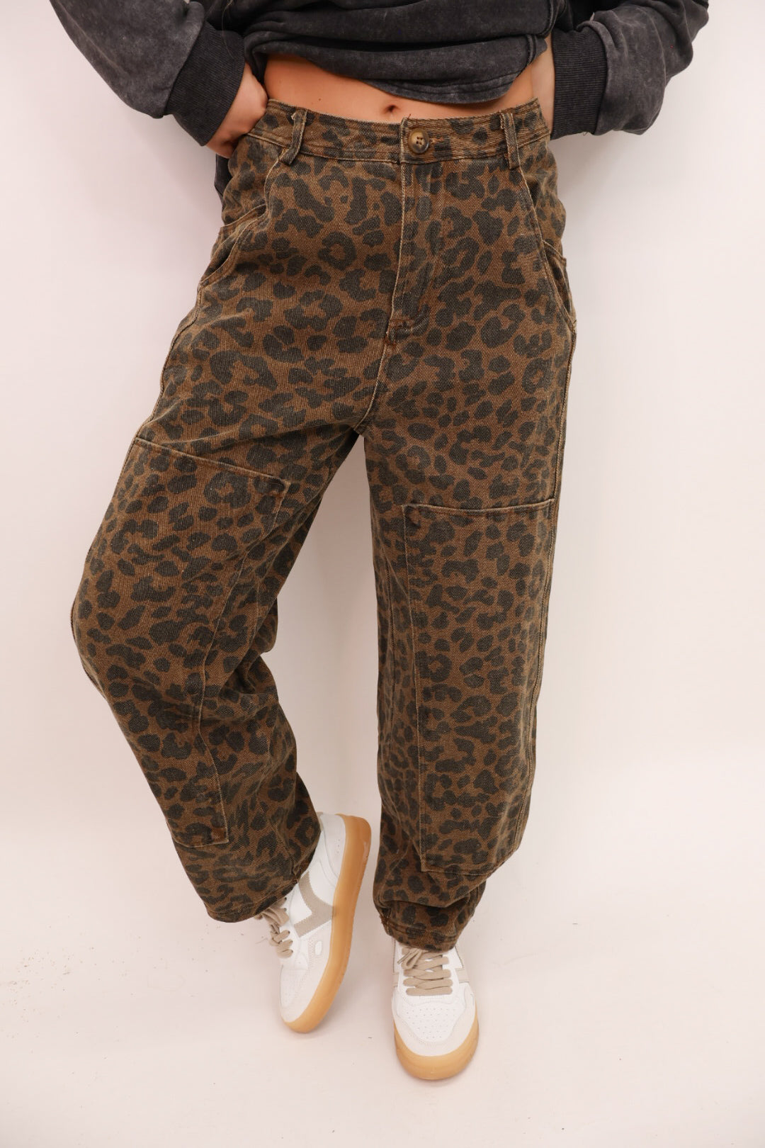 Leopard Barrel Jeans