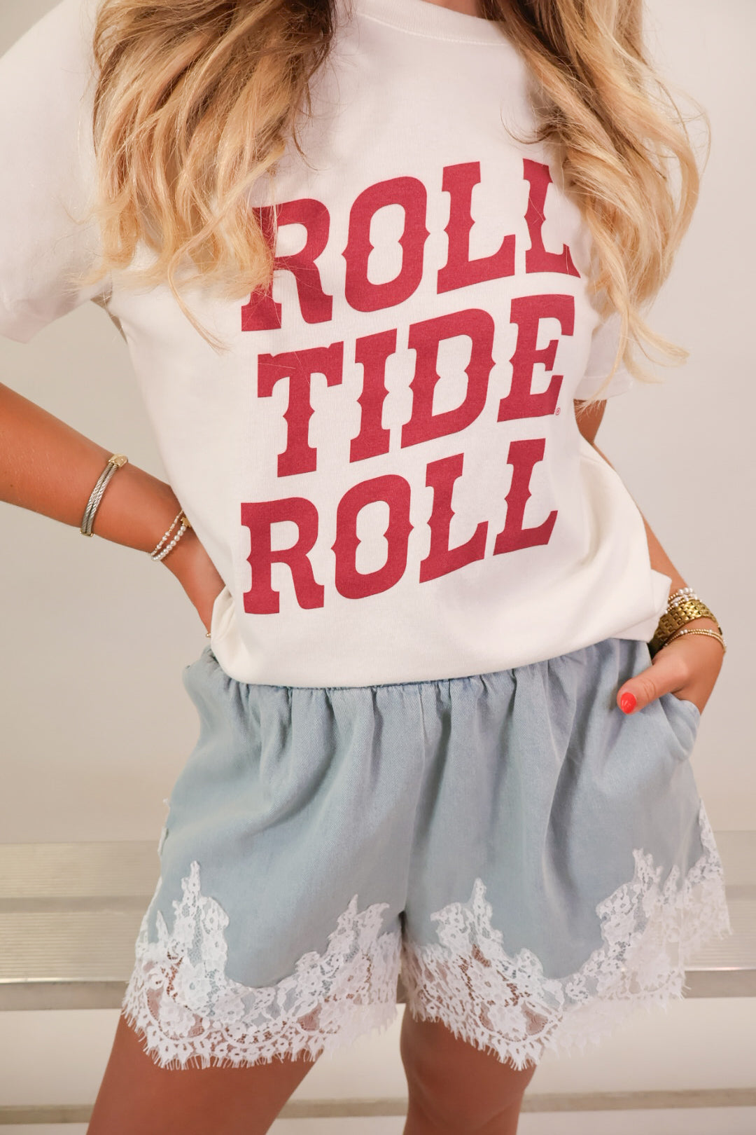 Vintage white Alabama Roll Tide Roll crop tee — view 3