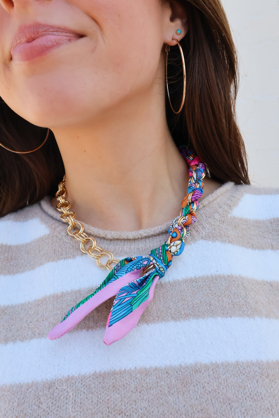 Chic Chain Scarf Necklace – Multi Print
