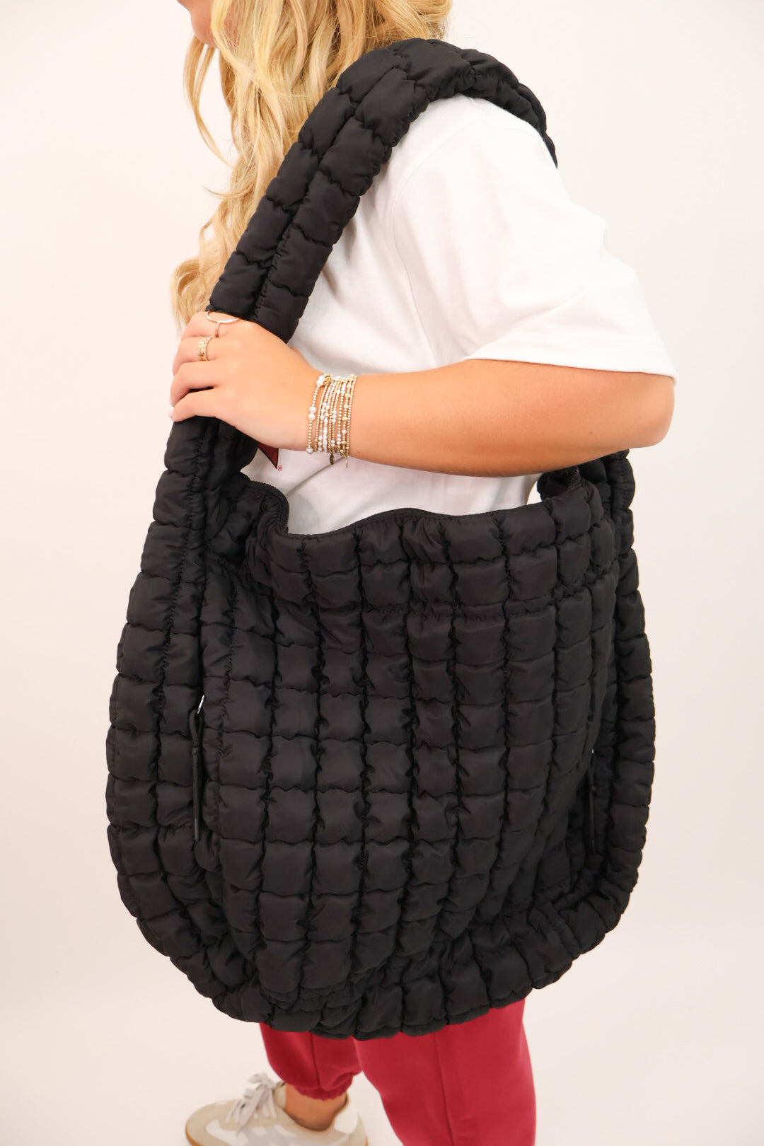 Large Quilted Black Shoulder Bag – Moda Boutique