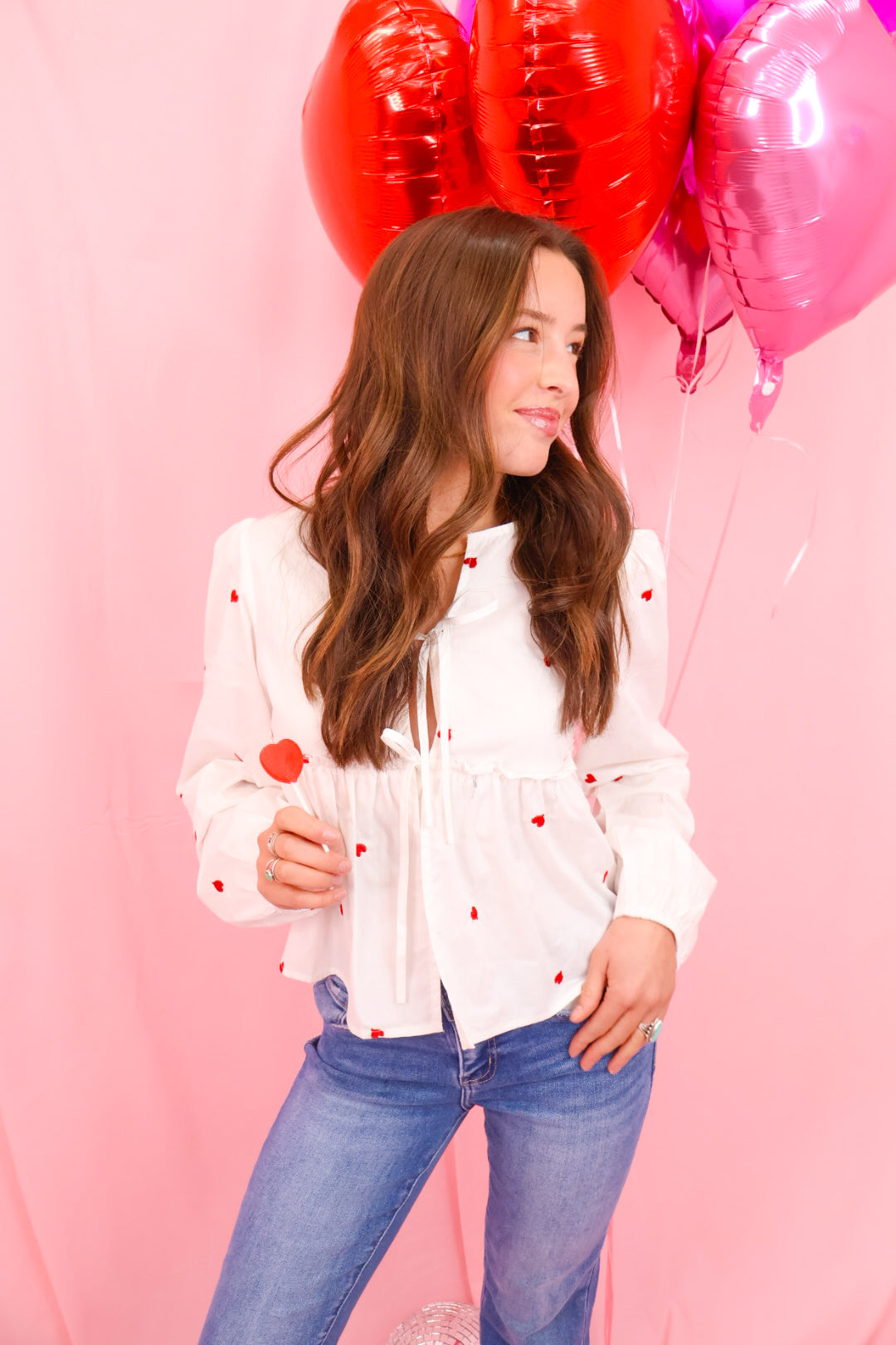 Embroidered Heart Tie Front Top – Moda Boutique