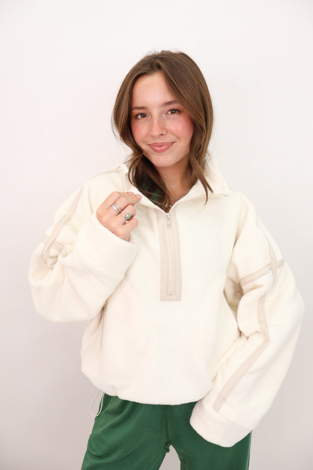 Contrasting Sherpa Pullover - Ivory